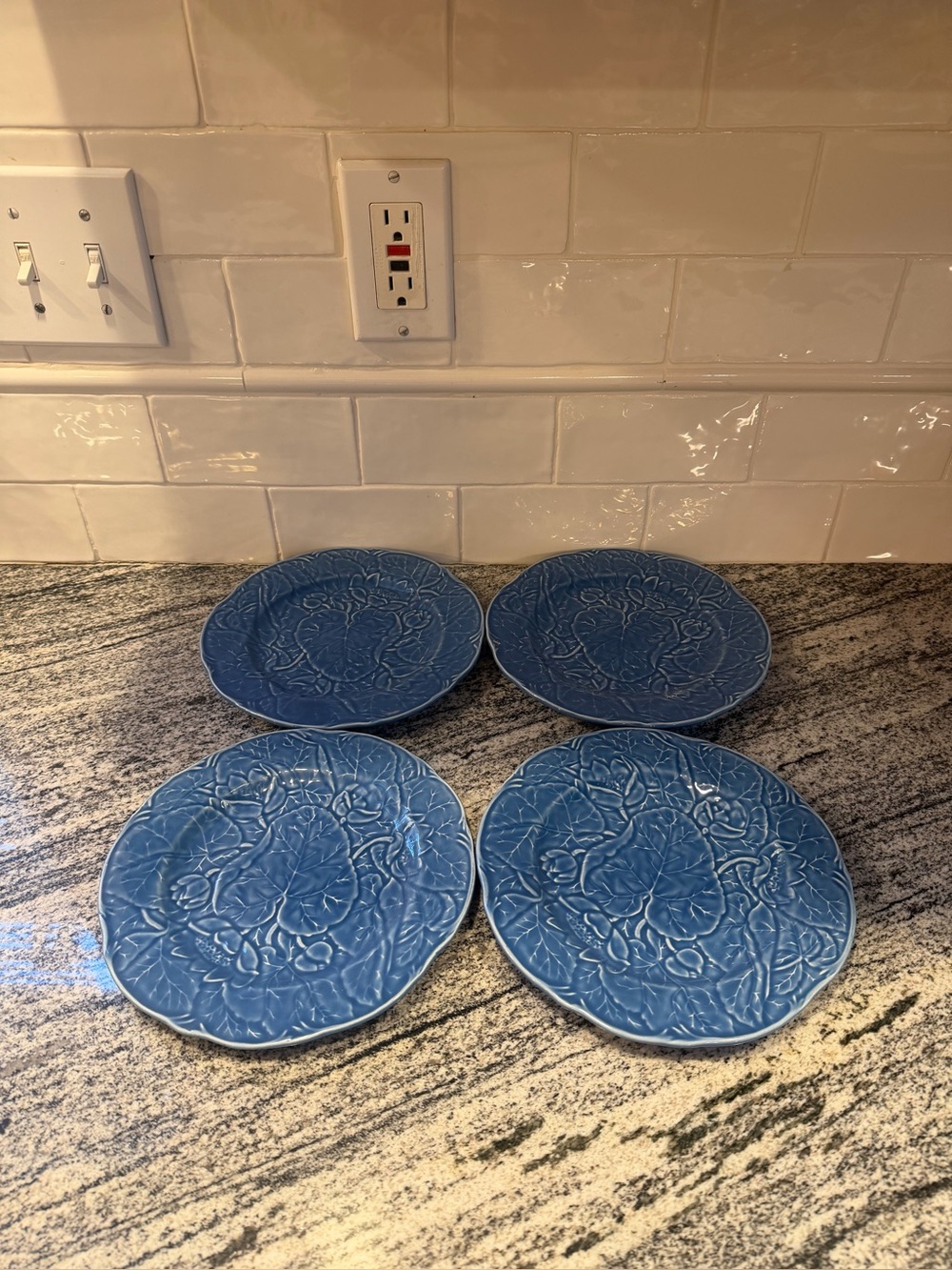 Set of 4 BPI4/Water Lilly Salad Plates by BORDALLO PINHEIRO